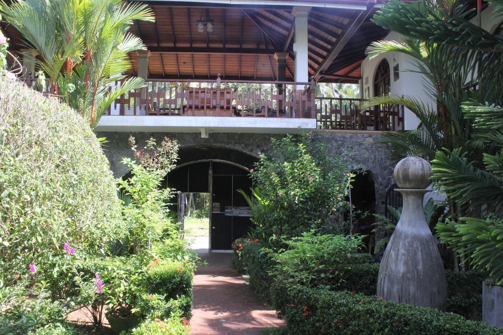 Hotel Bentota Village Zewnętrze zdjęcie